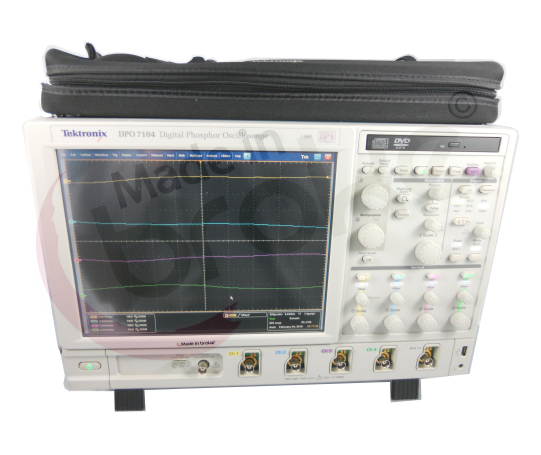 Tektronix DPO7104C